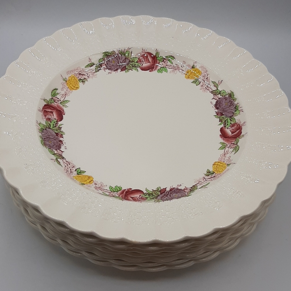 Vintage 8 Copeland Rose Briar Chelsea Wicker 10 1/2" Dinner Plates England